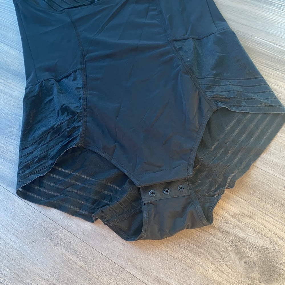 Shapewear - Picture 5 of 6